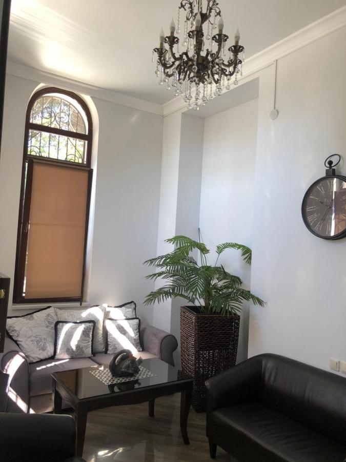 Hotel Old Pitius ปิซุนดา ภายนอก รูปภาพ