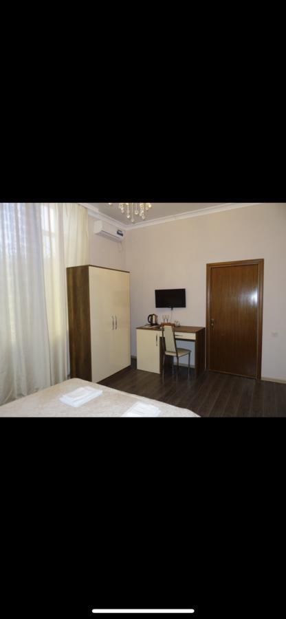 Hotel Old Pitius ปิซุนดา ภายนอก รูปภาพ