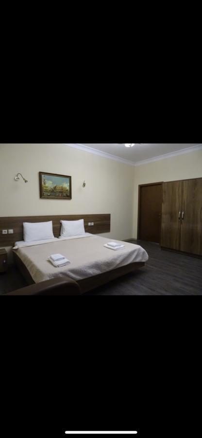Hotel Old Pitius ปิซุนดา ภายนอก รูปภาพ