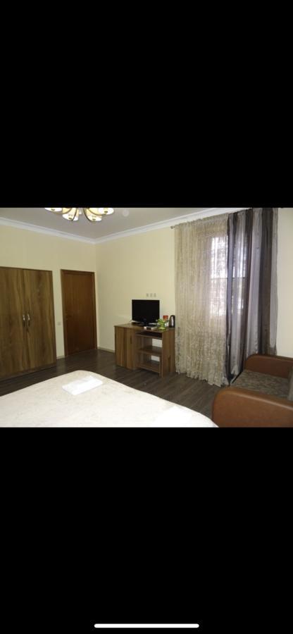 Hotel Old Pitius ปิซุนดา ภายนอก รูปภาพ